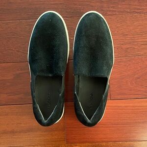 Vince Womens Black Suede Slip-On Loafers